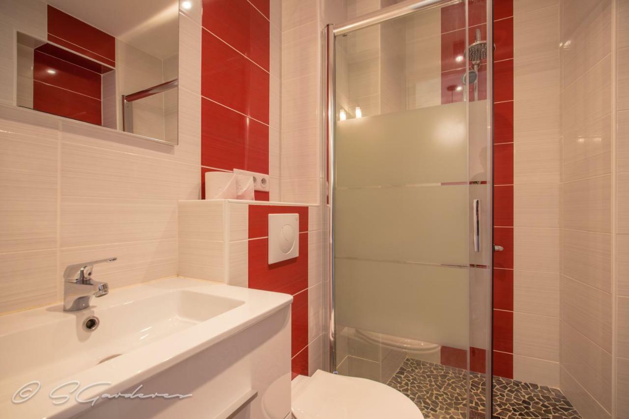 Pau'S Appart Apartment Luaran gambar